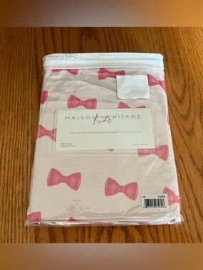Maison Heritage Kids Pink Bow Fitted Crib Sheet